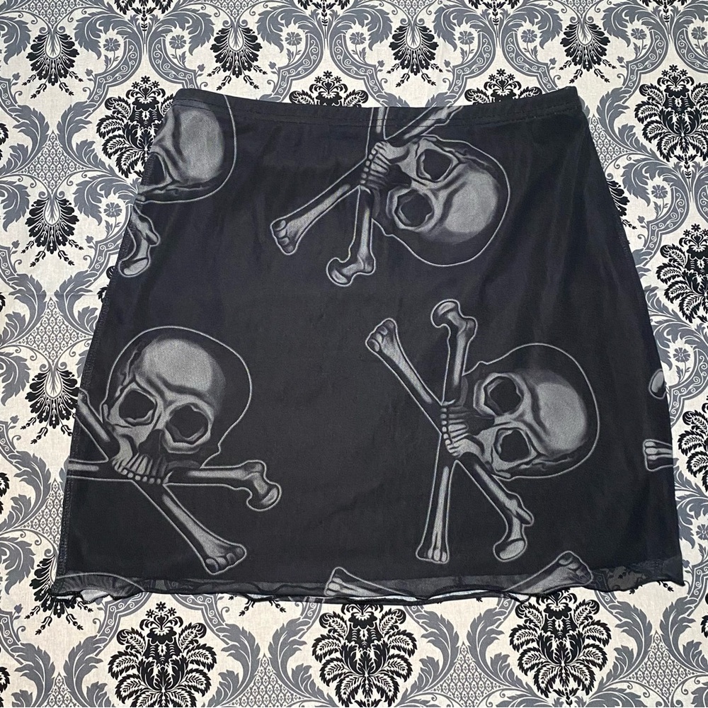 Black and Grey Skull Mini Skirt